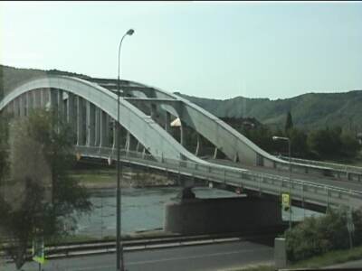 reiscz476.jpg